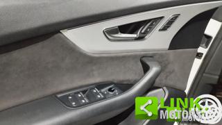 AUDI Q8 usata 11