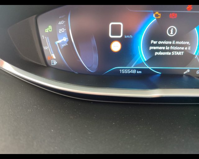 PEUGEOT 5008 usata 31