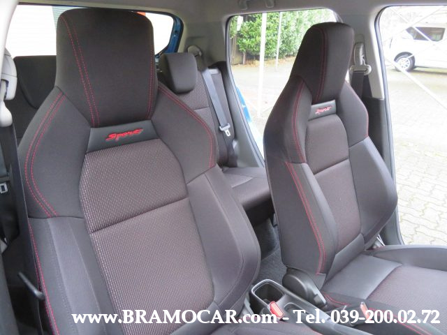 SUZUKI Swift usata, con Autoradio digitale