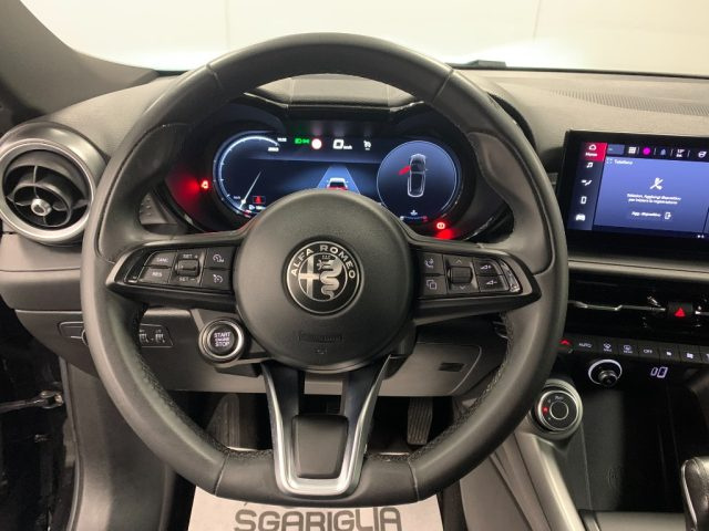 ALFA ROMEO Tonale usata, con Cerchi in lega