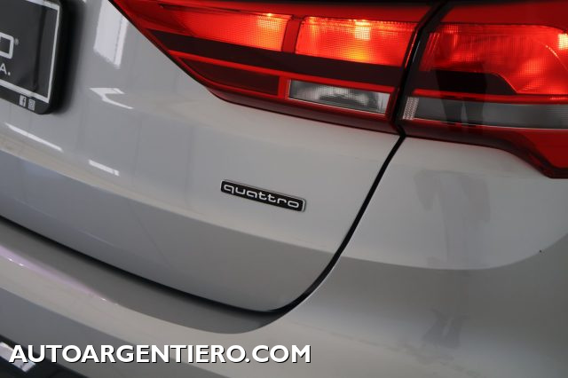 AUDI Q3 usata, con Sensori di parcheggio posteriori