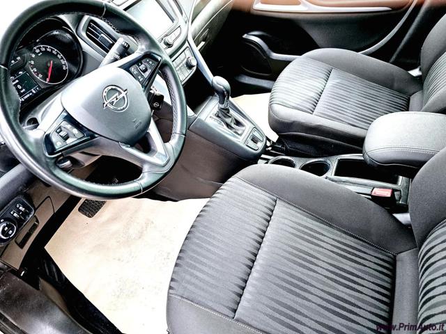 OPEL Zafira usata, con Climatizzatore