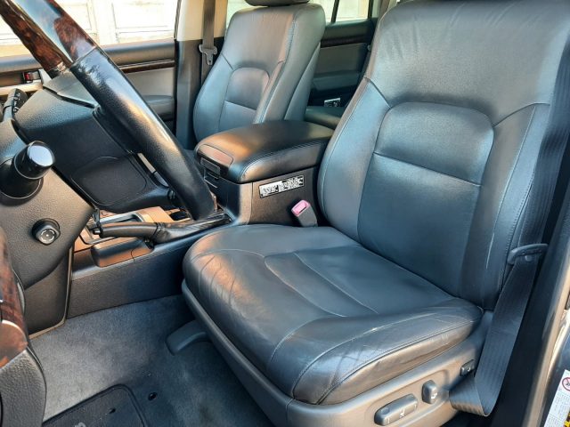TOYOTA Land Cruiser usata, con Controllo trazione