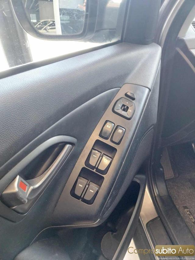 HYUNDAI iX35 usata, con Climatizzatore