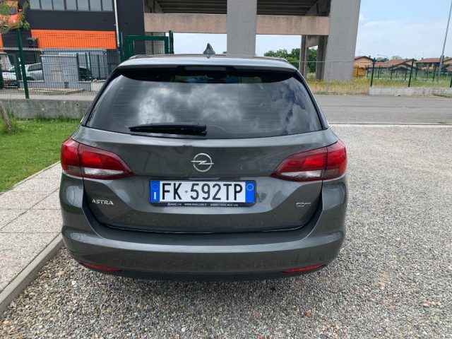 OPEL Astra usata, con Autoradio