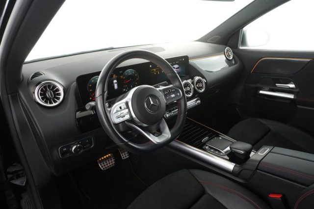 MERCEDES-BENZ CLA usata 8