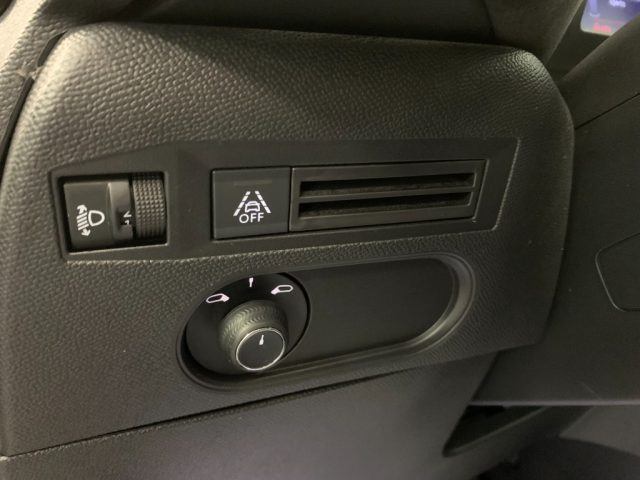 DS AUTOMOBILES DS 3 Crossback usata, con Autoradio digitale