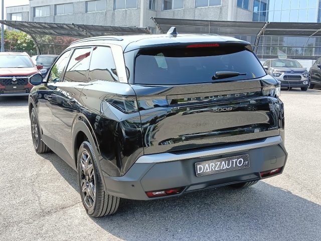 PEUGEOT 5008 usata, con Sedile posteriore sdoppiato