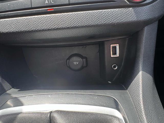 PEUGEOT 308 usata, con Touch screen