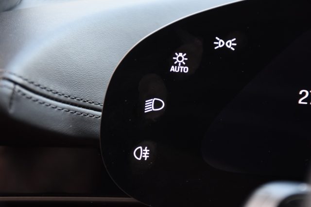 PORSCHE Taycan usata, con Sensore di luce