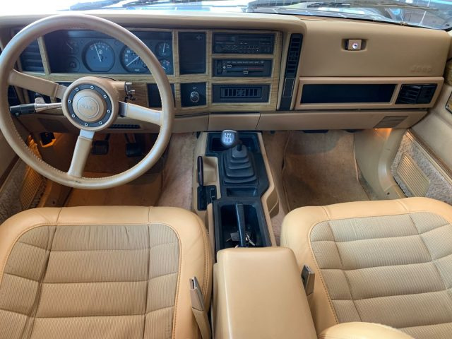 JEEP Cherokee usata 17