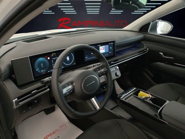 HYUNDAI Tucson usata 12