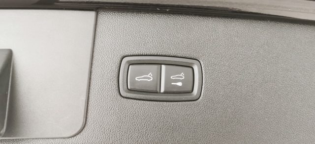 PORSCHE Cayenne usata, con Bluetooth