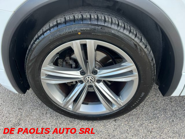 VOLKSWAGEN Tiguan usata, con Volante in pelle