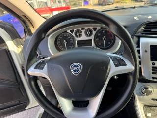 LANCIA Delta usata, con Autoradio