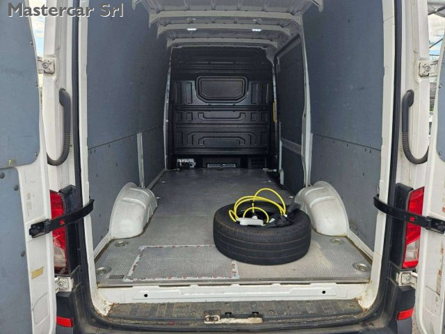 VOLKSWAGEN Crafter usata 13