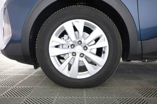 PEUGEOT 3008 usata 8