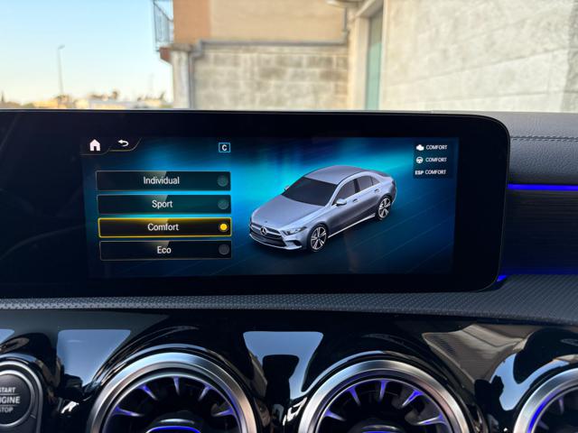 MERCEDES-BENZ A 220 usata, con Sedile posteriore sdoppiato