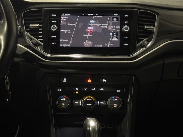VOLKSWAGEN T-Roc usata, con Cruise Control