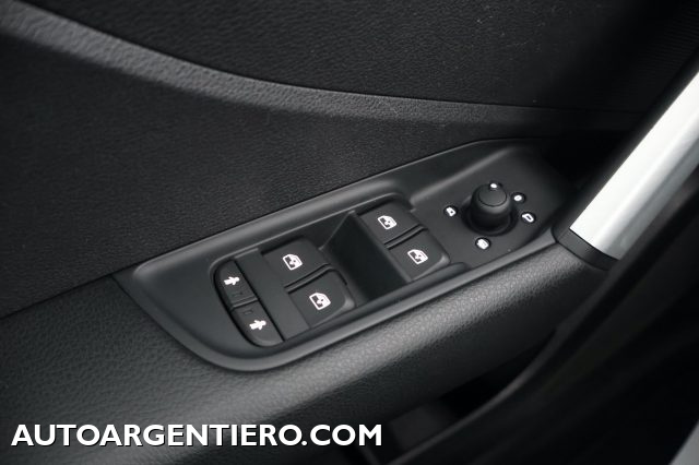 AUDI Q2 usata, con Autoradio digitale