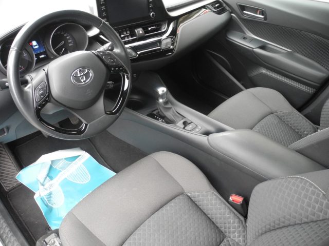 TOYOTA C-HR usata, con Fendinebbia