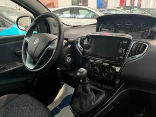 LANCIA Ypsilon usata, con Airbag