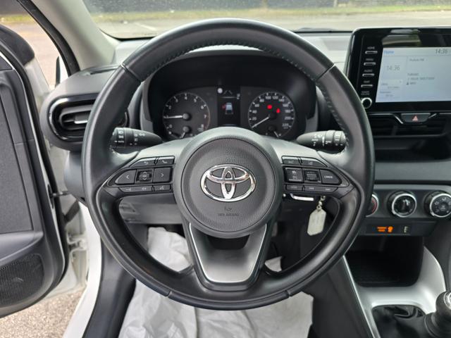 TOYOTA Yaris usata, con Servosterzo