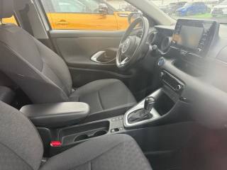 TOYOTA Yaris usata, con Alzacristalli elettrici