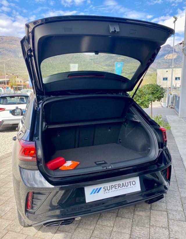 VOLKSWAGEN T-Roc usata, con Specchietti laterali elettrici