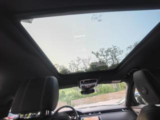 LAND ROVER Range Rover Velar usata, con Touch screen