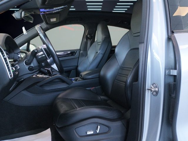 PORSCHE Cayenne usata 16