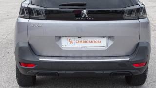 PEUGEOT 5008 usata, con Sensore di pioggia