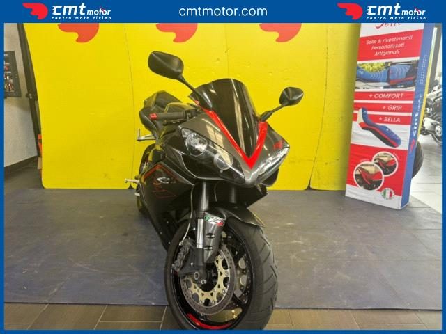 YAMAHA YZF R1 usata 1