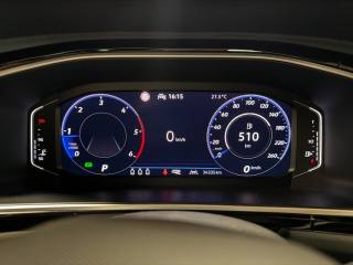 VOLKSWAGEN T-Roc usata, con Fari LED