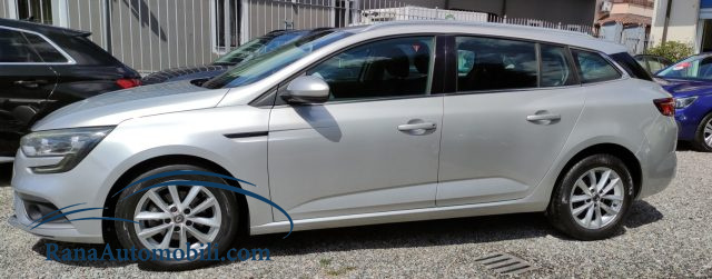 RENAULT Megane usata, con Alzacristalli elettrici