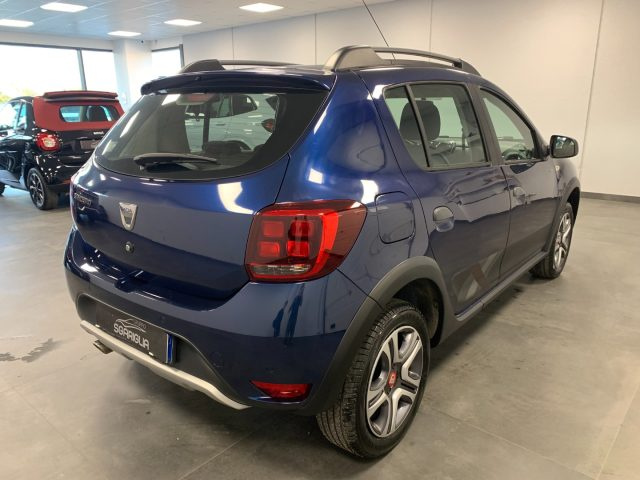 DACIA Sandero usata, con Autoradio
