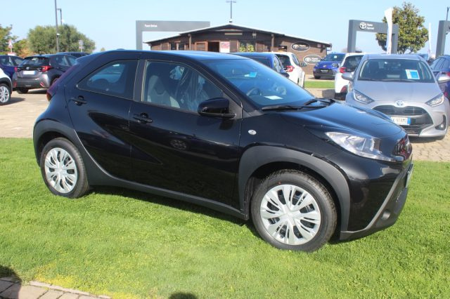 TOYOTA Aygo X usata 23