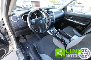 SUZUKI Grand Vitara usata, con Autoradio