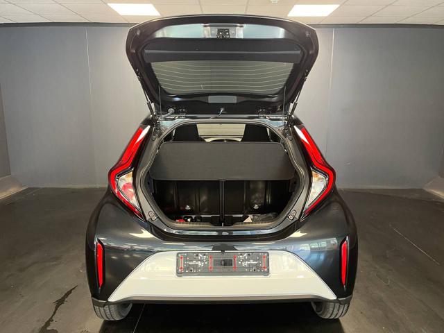 TOYOTA Aygo X usata, con Fendinebbia