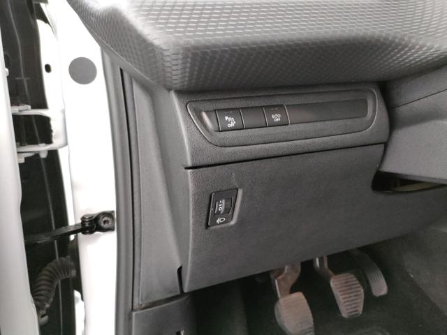 PEUGEOT 2008 usata, con Boardcomputer
