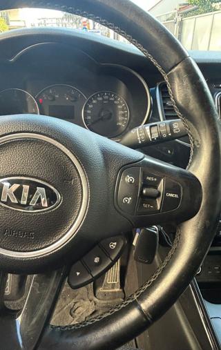 KIA Carens usata, con Park Distance Control