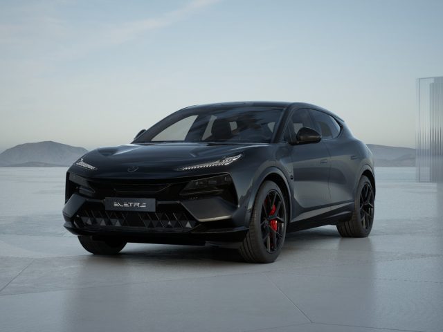 LOTUS Eletre usata, con Airbag