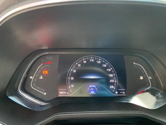 RENAULT Clio usata, con Autoradio digitale