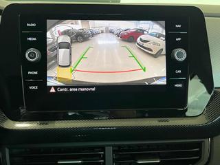VOLKSWAGEN T-Cross usata, con Volante in pelle