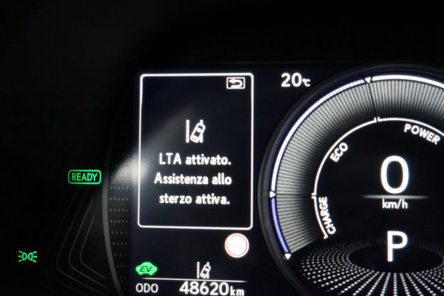 LEXUS UX 250h usata, con Cruise Control