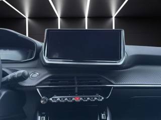 PEUGEOT 2008 usata, con Specchietti laterali elettrici