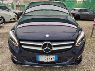 MERCEDES-BENZ B 180 usata, con Airbag
