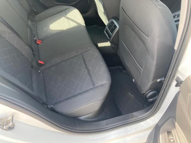VOLKSWAGEN Golf usata, con ESP