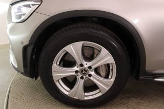 MERCEDES-BENZ GLC 220 usata, con Airbag testa