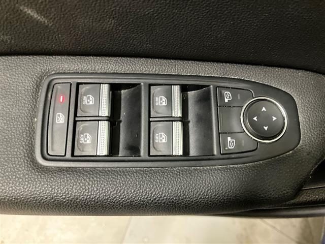 RENAULT Captur usata 23